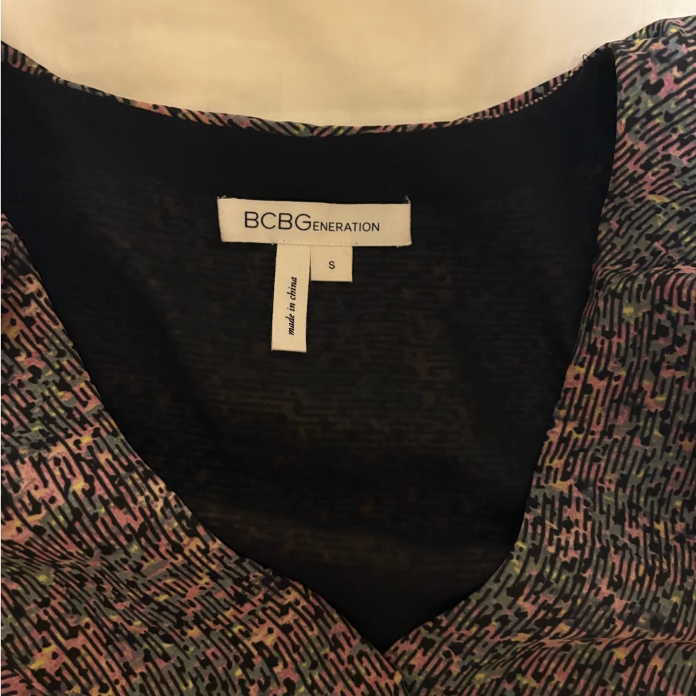 BCBGeneration Patterned Dress - Picture 3 of 4